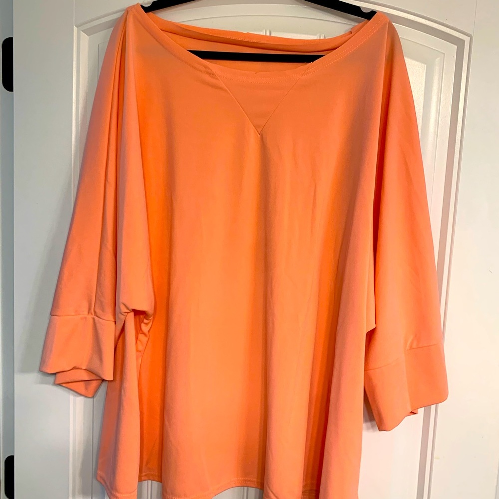 NWNT 2pc top with matching shorts 3x orange